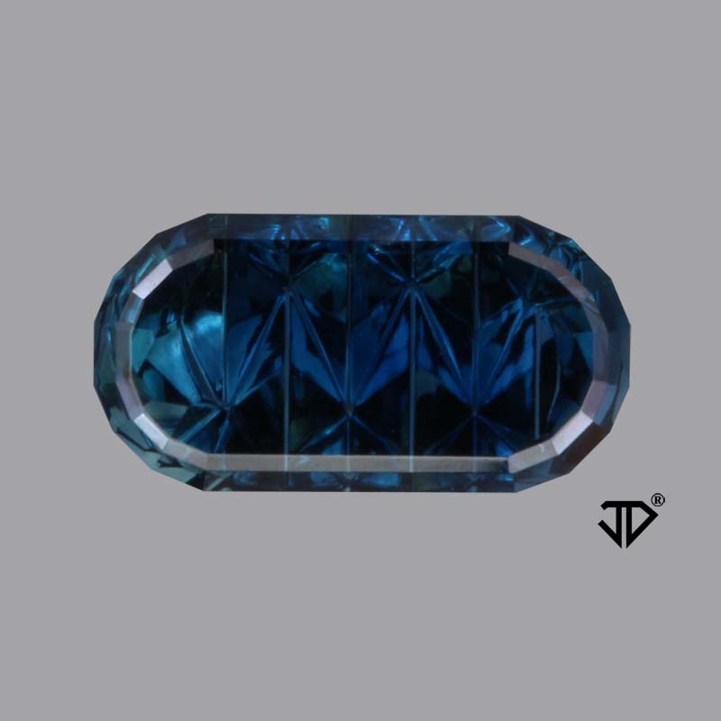 blue Australian sapphire zigzag cut 1.79 cts