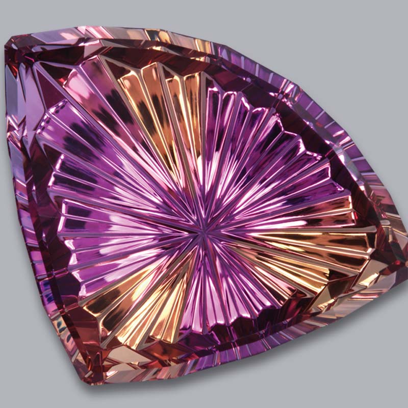 Award Winner 2016 AGTA Bolivian Ametrine