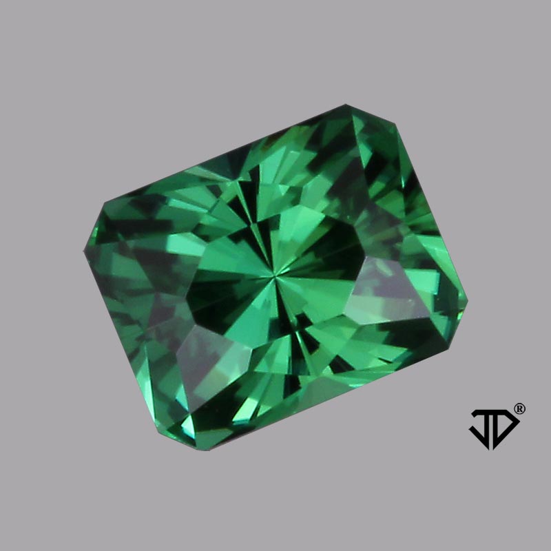 green tourmalie regal radiant cut 6.68 cts