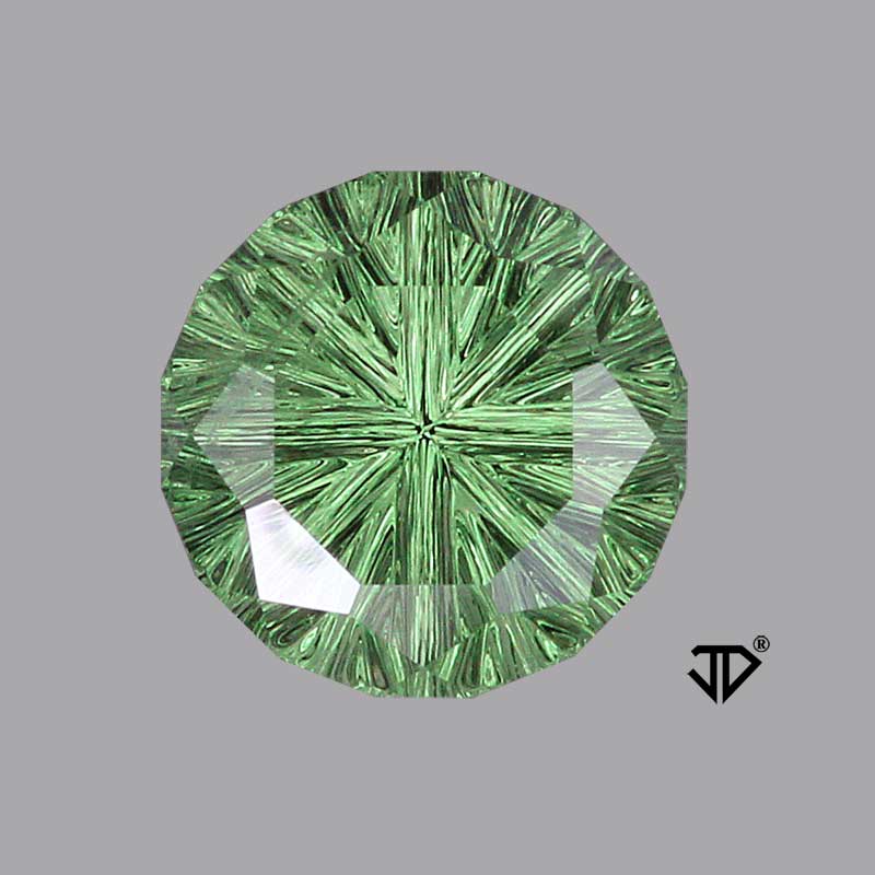 green tsavorite garnet deep concave cut 5.15 cts