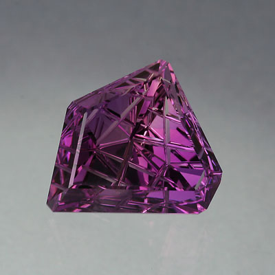  Amethyst gemstone