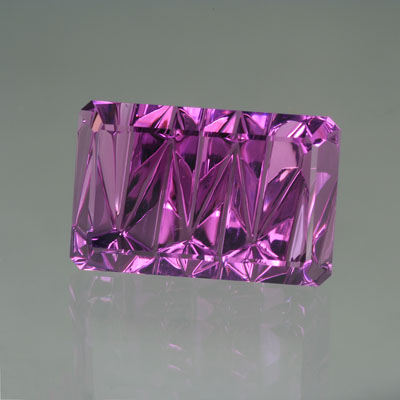  Amethyst gemstone