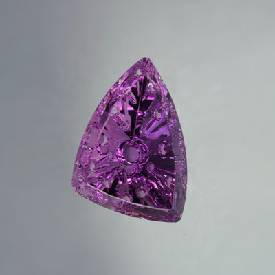  Amethyst gemstone