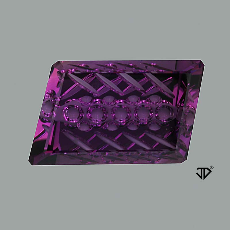  Amethyst gemstone
