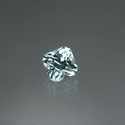  Aquamarine gemstone