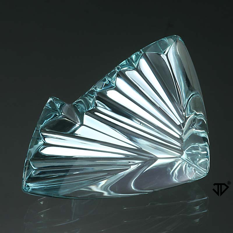  Aquamarine gemstone