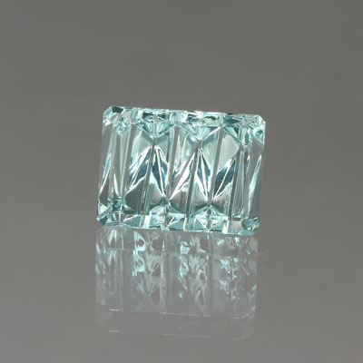  Aquamarine gemstone