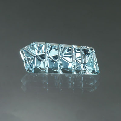  Aquamarine gemstone