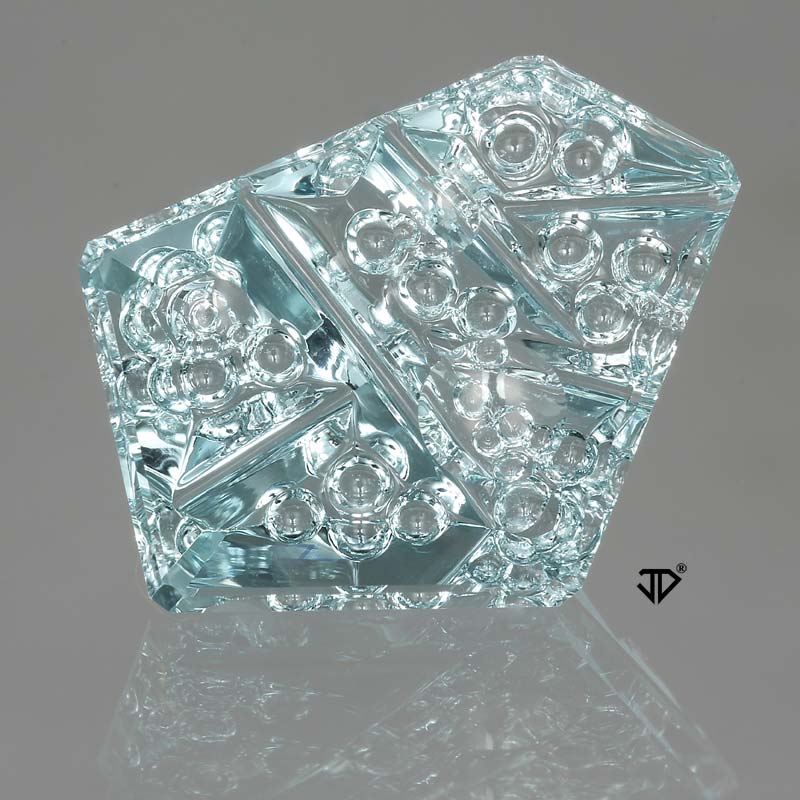  Aquamarine gemstone