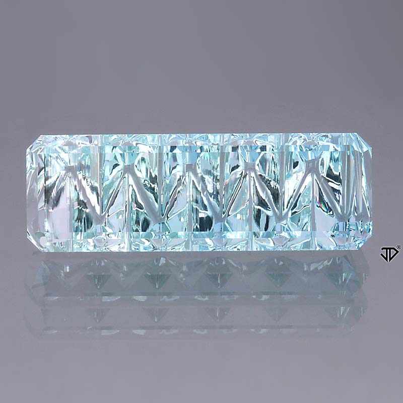Aquamarine gemstone