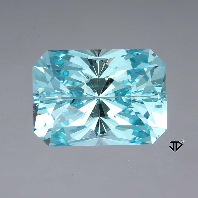  Aquamarine gemstone