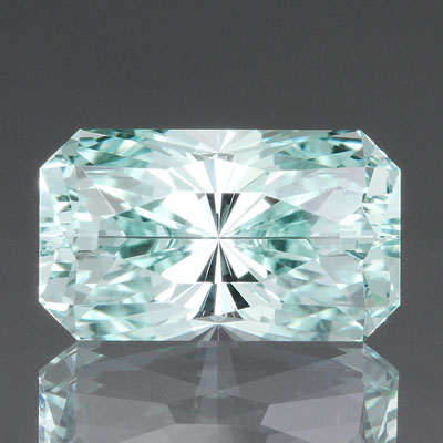 Aquamarine gemstone