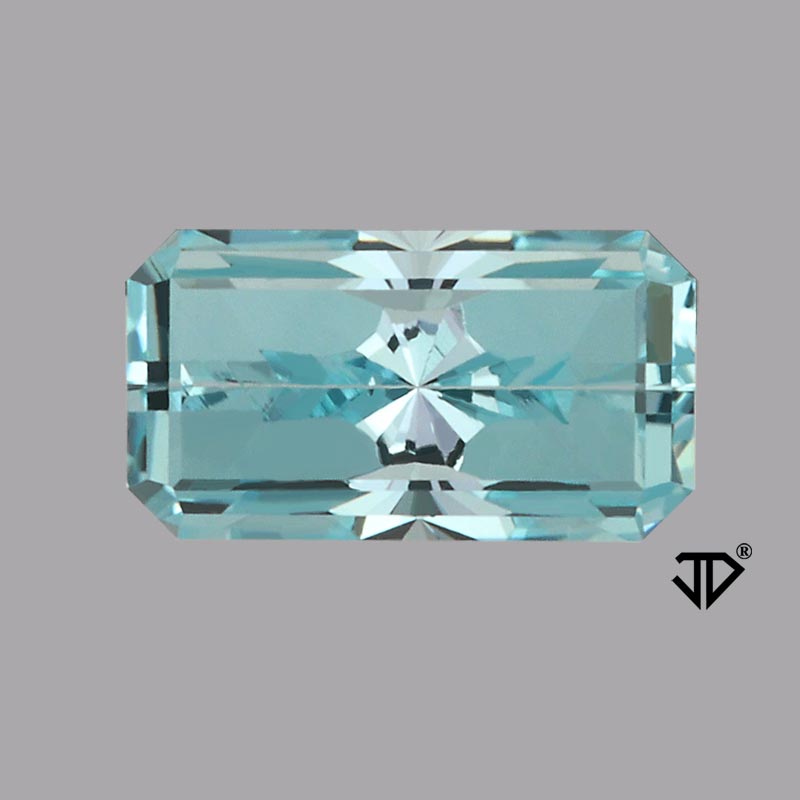  Aquamarine gemstone