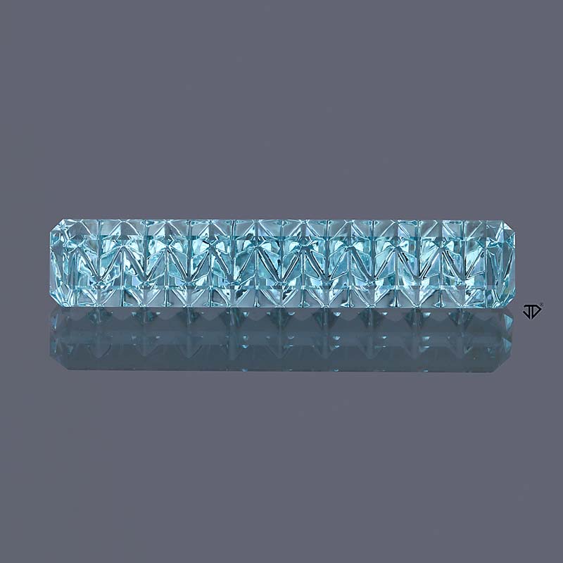  Aquamarine gemstone