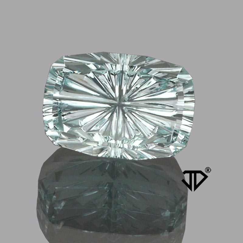  Aquamarine gemstone