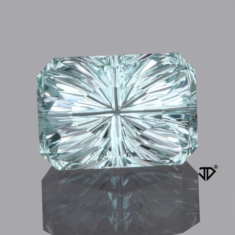 Aquamarine gemstone