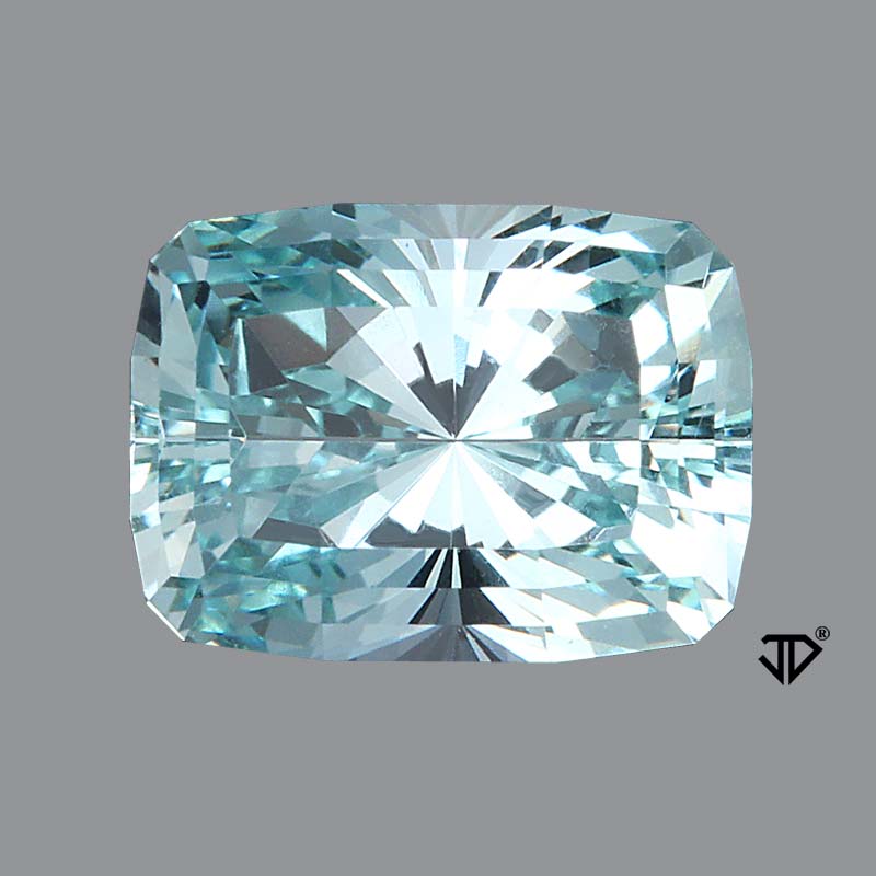  Aquamarine gemstone