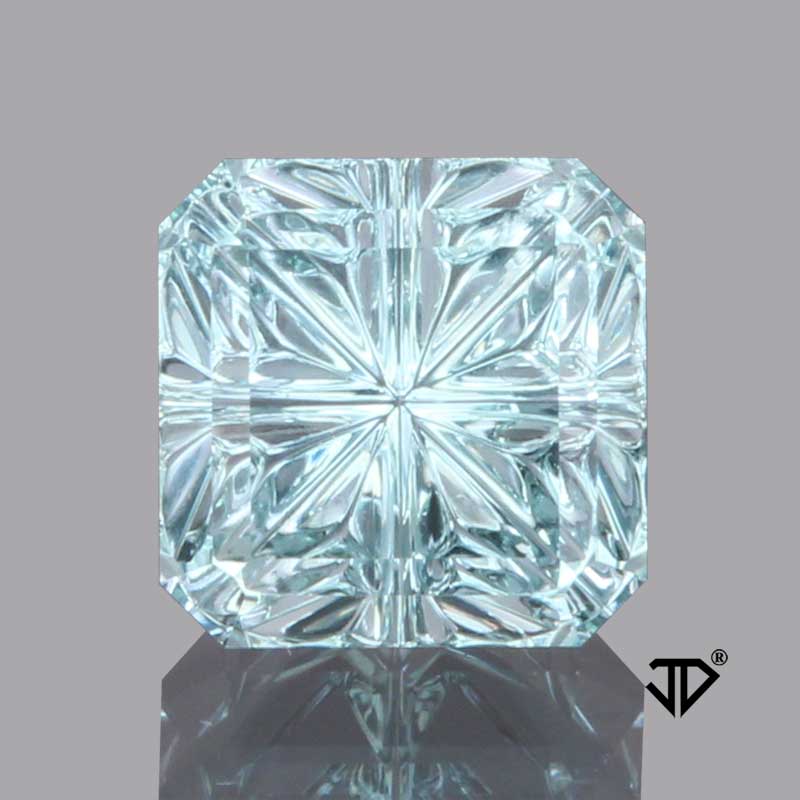 Aquamarine gemstone