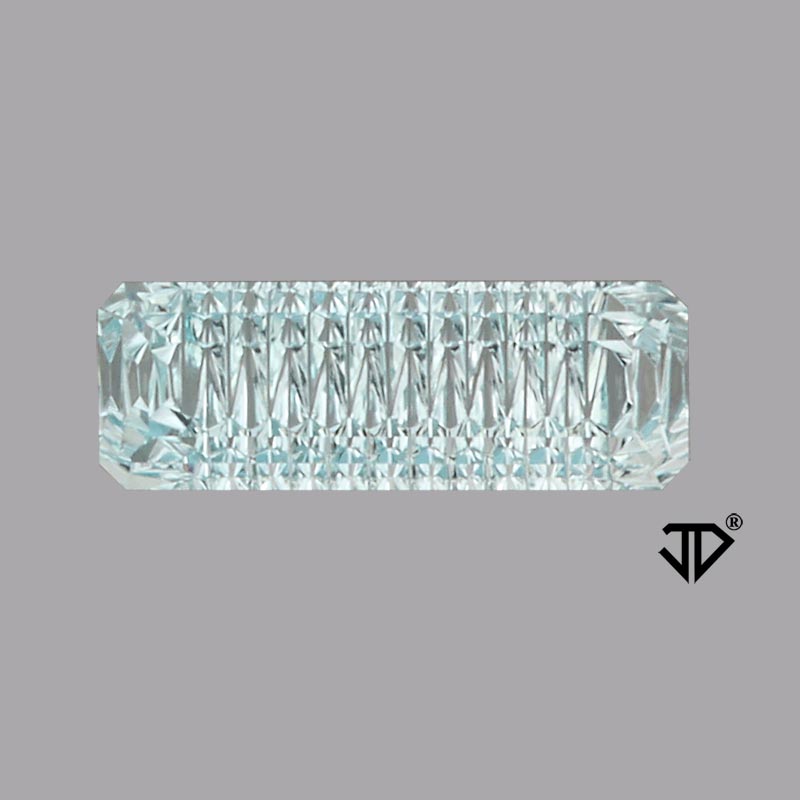  Aquamarine gemstone