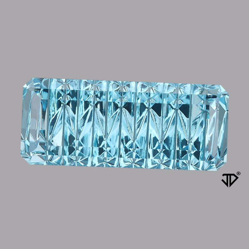  Aquamarine gemstone