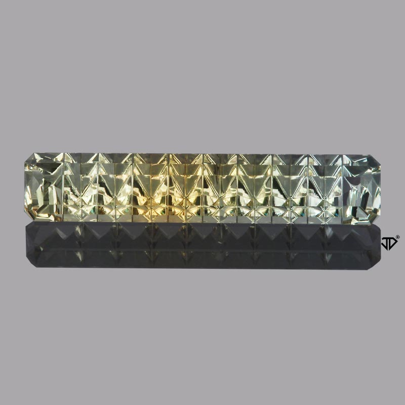 Bicolor Beryl gemstone