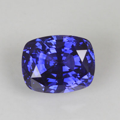 Color Change Sapphire gemstone