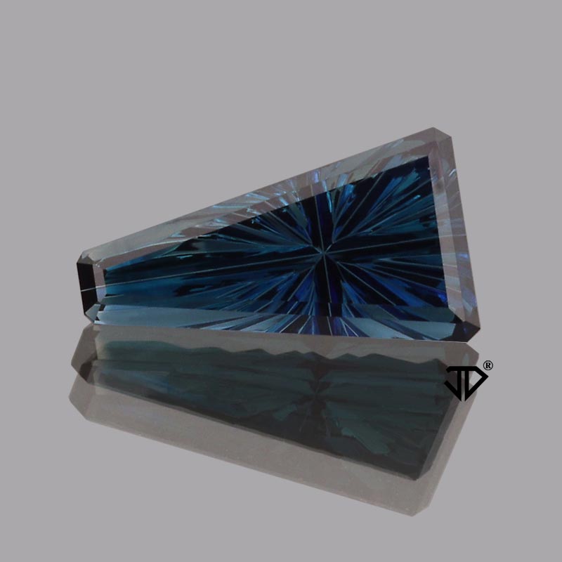 Australian Parti Color Sapphire gemstone