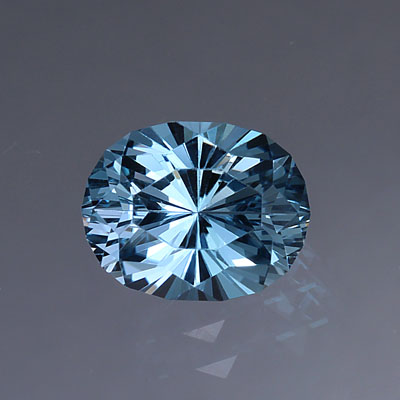 Blue Topaz Regal Radiant™ Cut 2.89 carats | John Dyer Gems