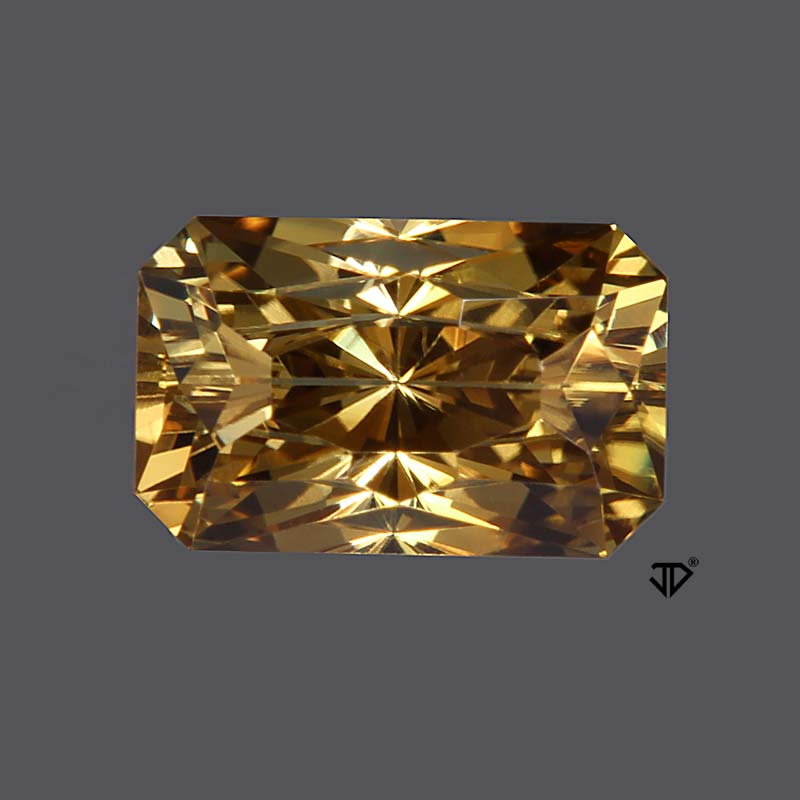  Chrysoberyl gemstone