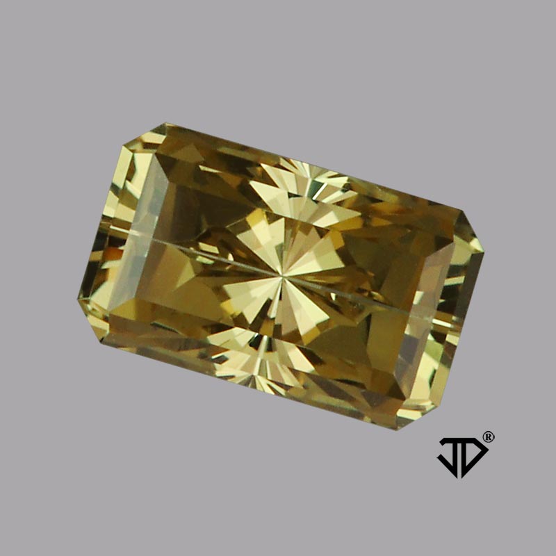 Chrysoberyl gemstone