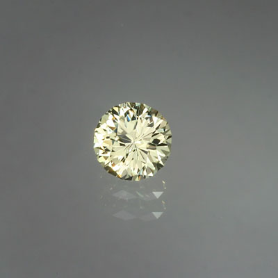  Chrysoberyl gemstone