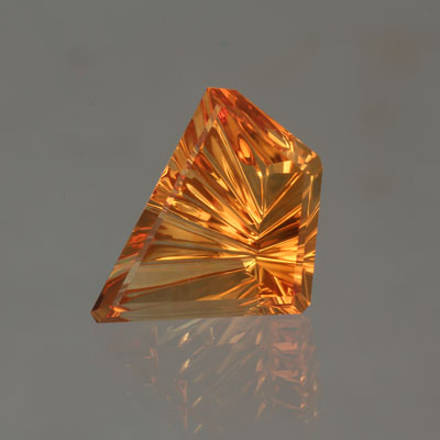  Citrine gemstone