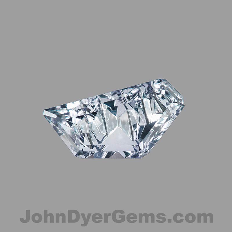 Gray/Blue Sapphire gemstone