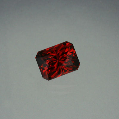  Gypsy Rose Garnet gemstone