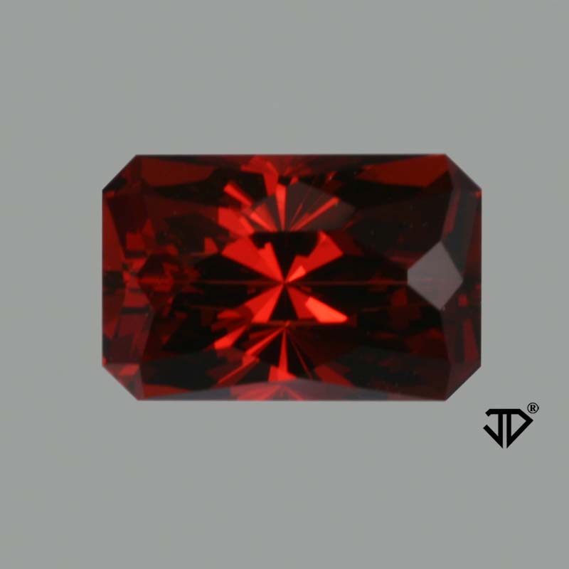  Gypsy Rose Garnet gemstone