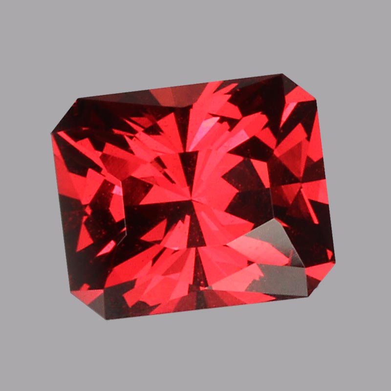  Gypsy Rose Garnet gemstone