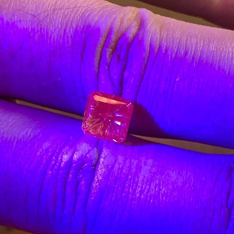 Dragon Malaya Garnet view 4