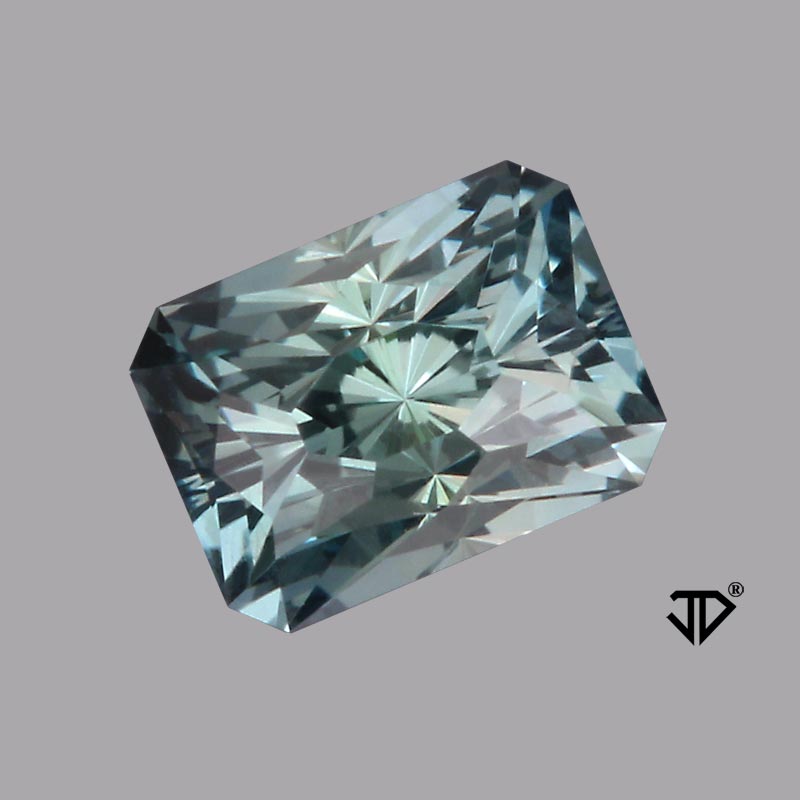 Green Montana Sapphire gemstone