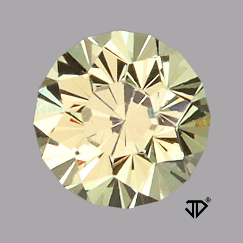 Mali Garnet view 3