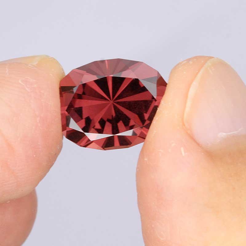 Malaya Garnet view 3