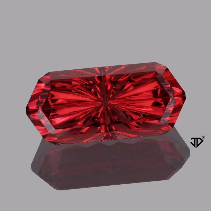  Malaya Garnet gemstone