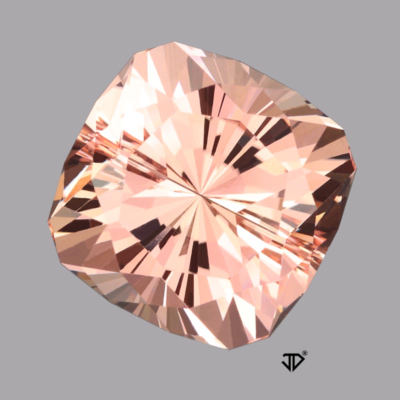 Morganite view 3