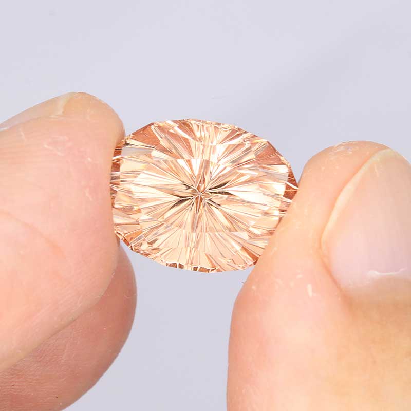 Morganite view 3