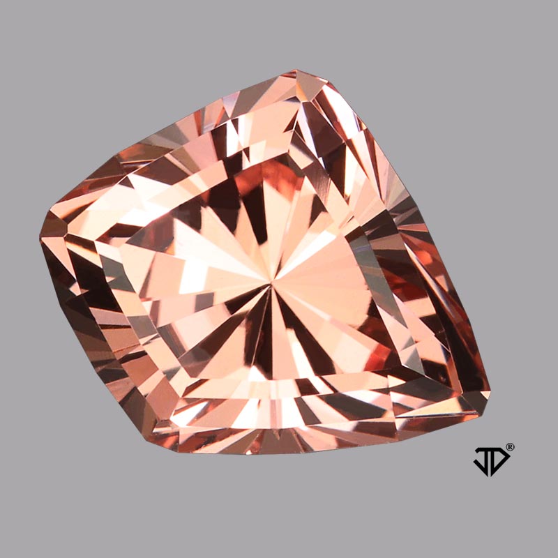  Morganite view 3