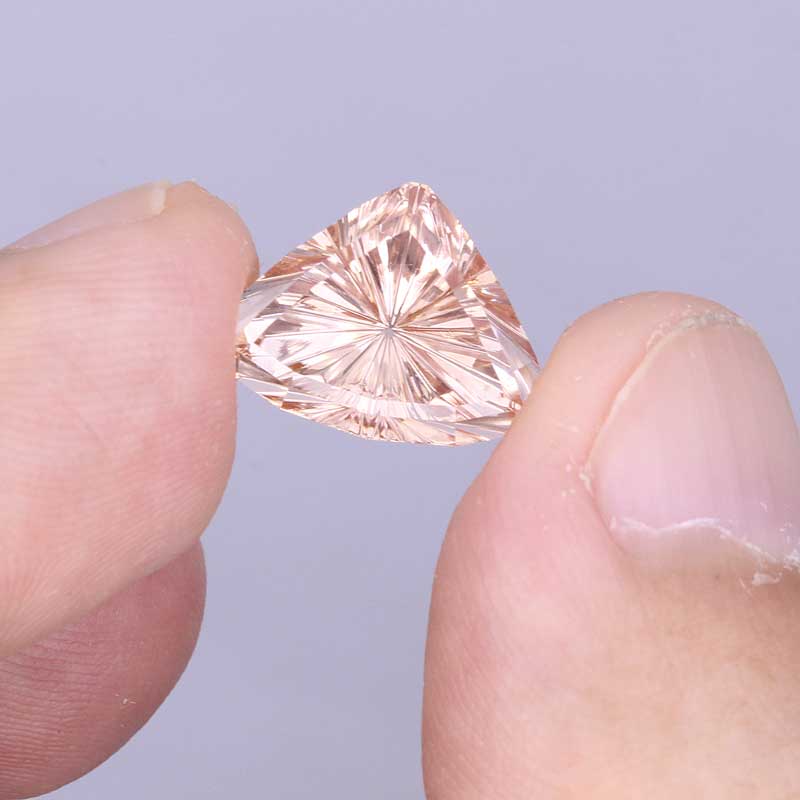 Morganite view 4