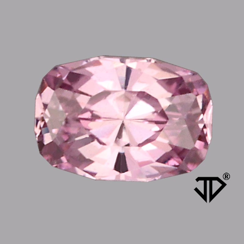 Sapphire Cushion 1.93 carat Pink Photo