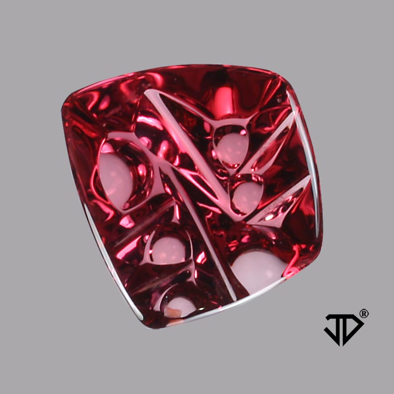  Rhodolite Garnet gemstone