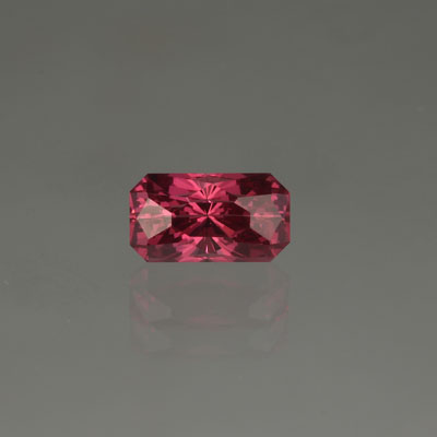 Rhodolite Garnet gemstone