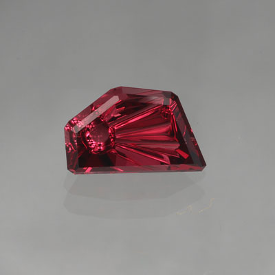 Rhodolite Garnet gemstone