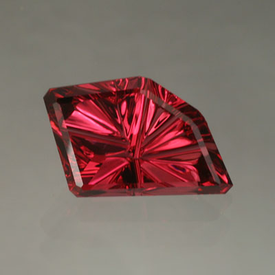  Rhodolite Garnet gemstone
